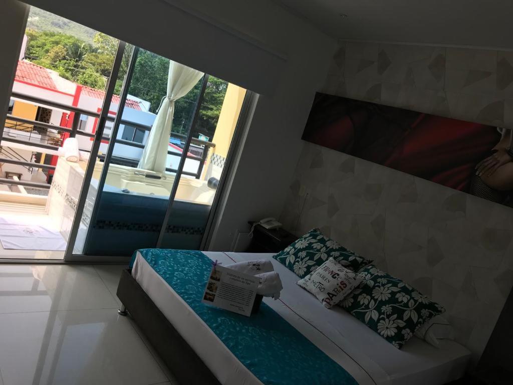 Hotel Bora Bora Adults Only à Melgar Extérieur photo