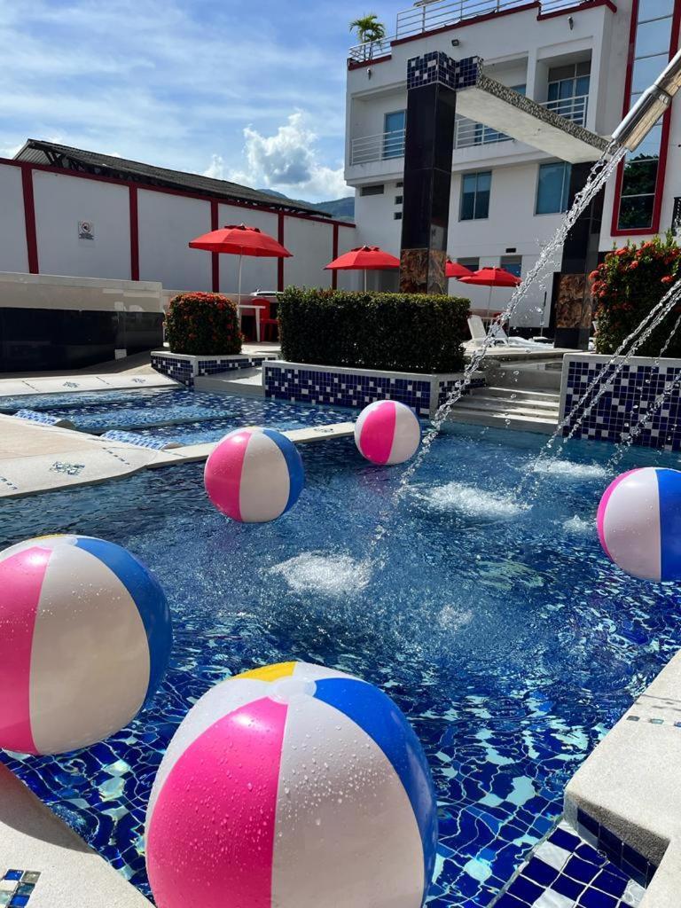 Hotel Bora Bora Adults Only à Melgar Extérieur photo