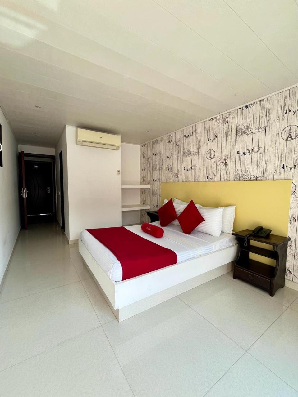Hotel Bora Bora Adults Only à Melgar Extérieur photo