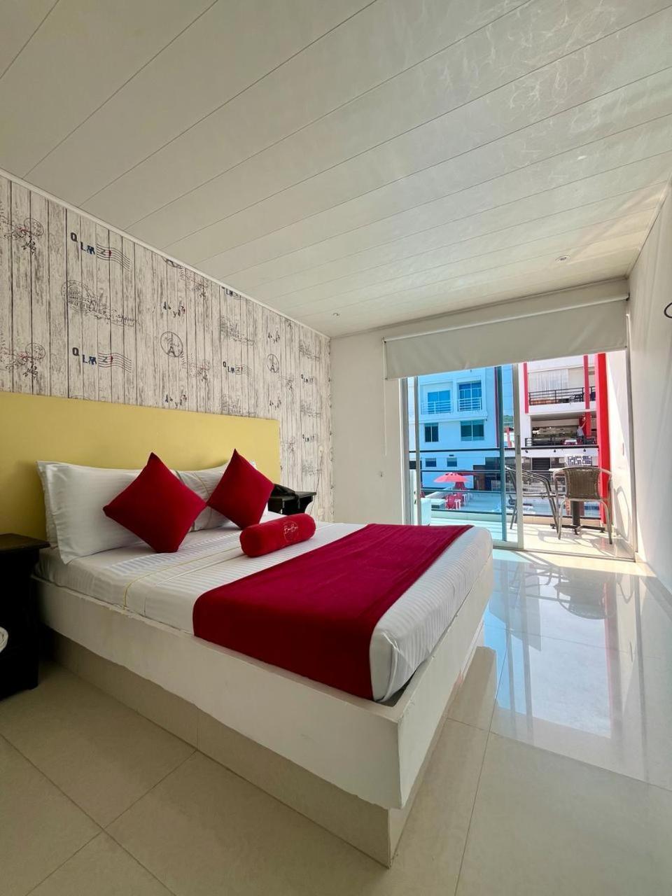 Hotel Bora Bora Adults Only à Melgar Extérieur photo